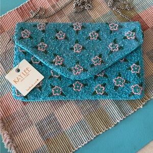 Blue and Pink Beaded Crossbody with silver ⛓️‍💥 chain.